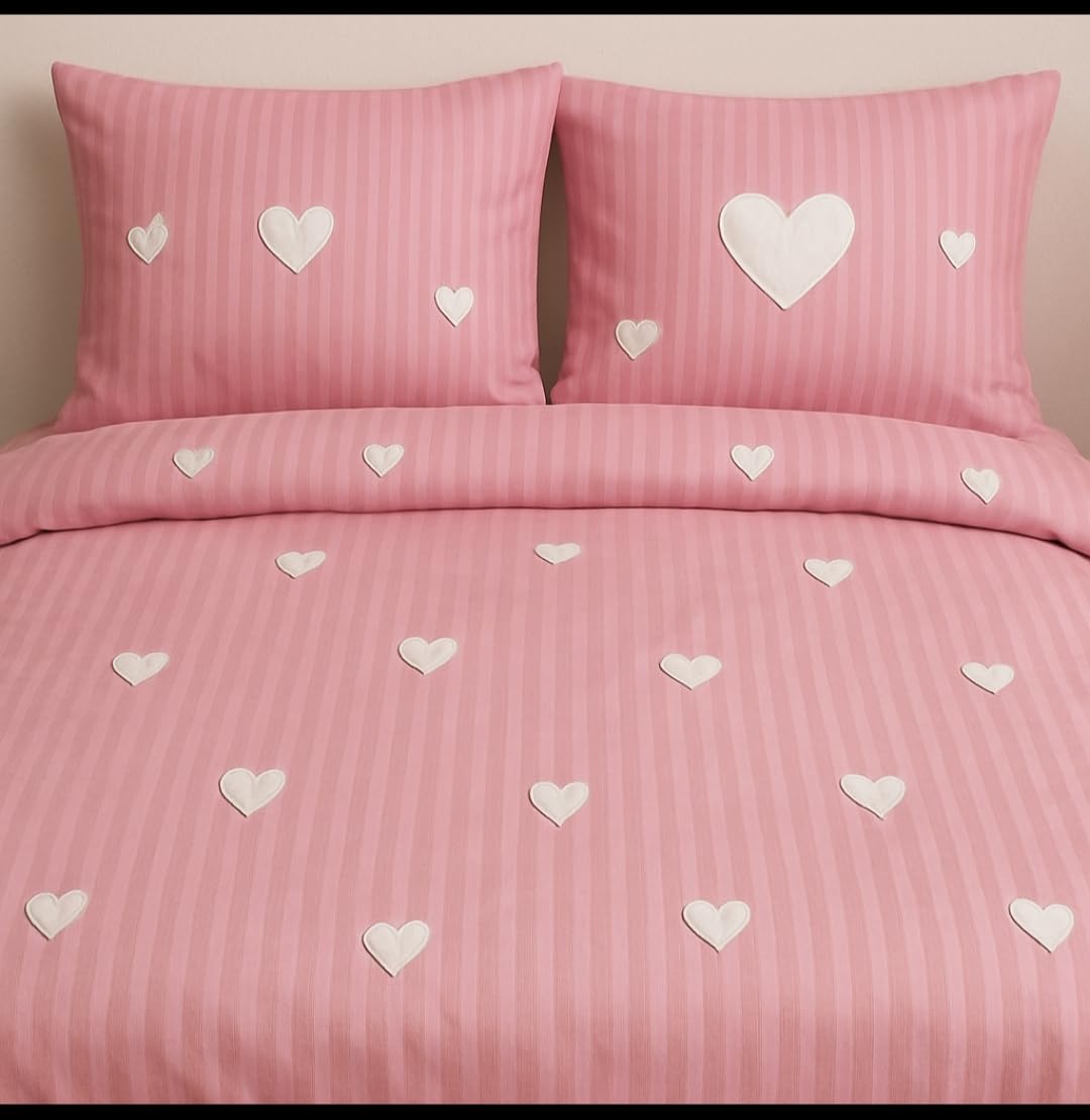Pink heart print bedding set
